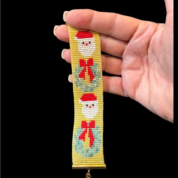 Christmas holidays Hand woven handcrafted  beaded adjustable cuff bracelet - Picture 3 of 4